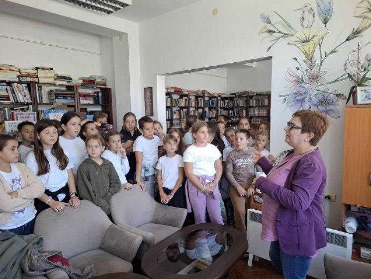 Четвртаци у градској библиотеци
